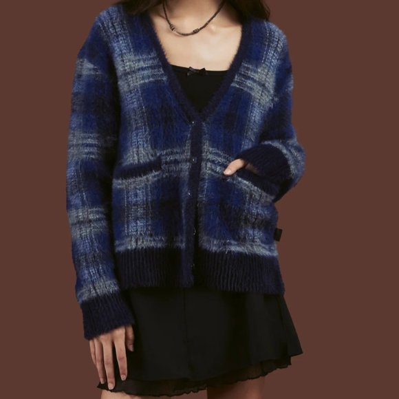 UNIF Ty Cardigan - Picture 1 of 2